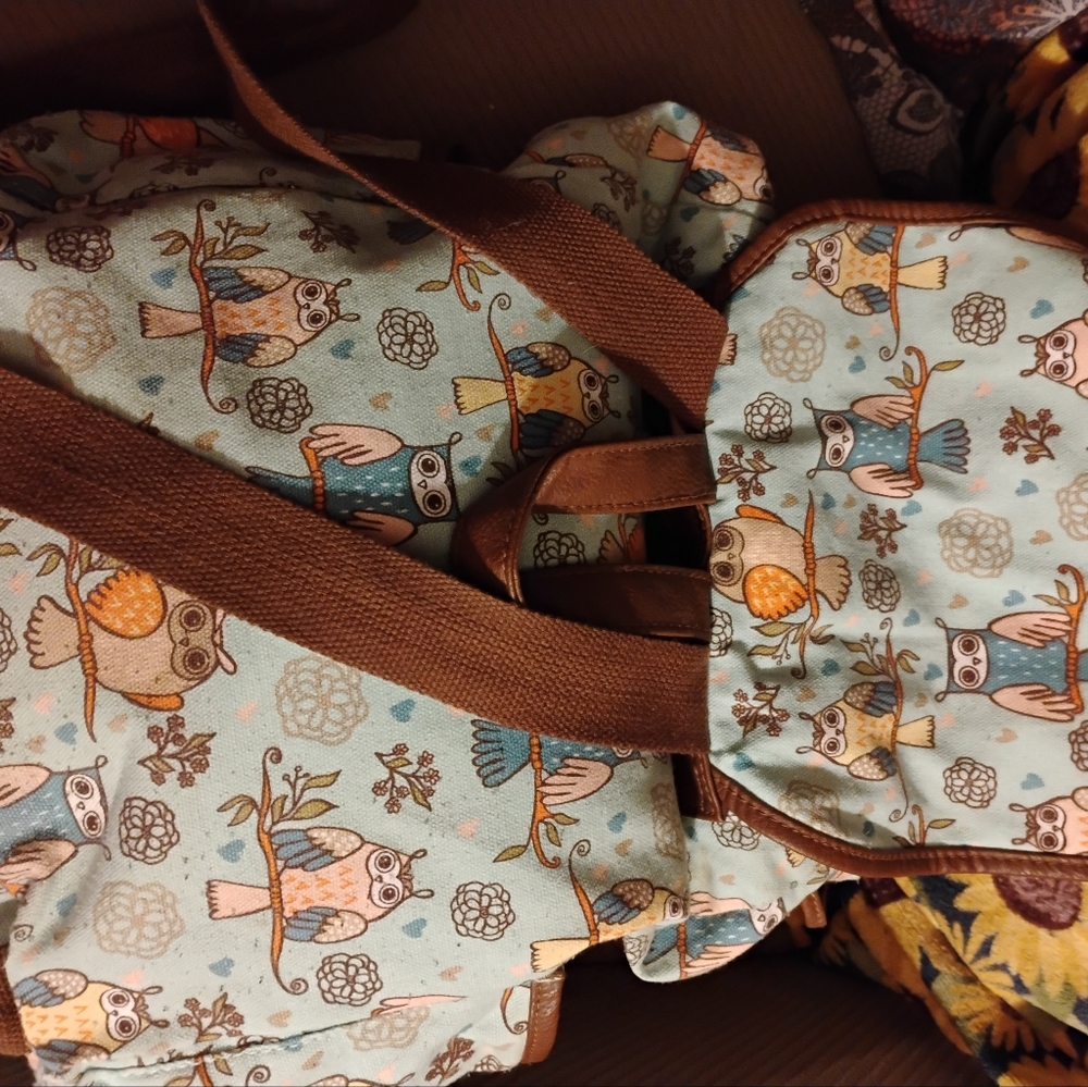 Owl Backpack - Picture 3 of 4